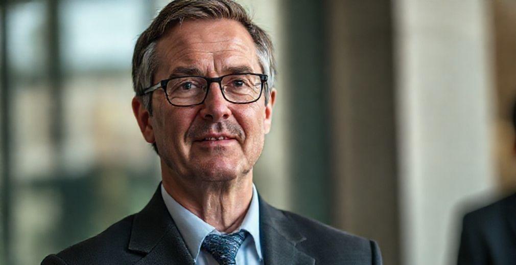 Labour Minister Critiques Green Party Proposals Ahead of Election